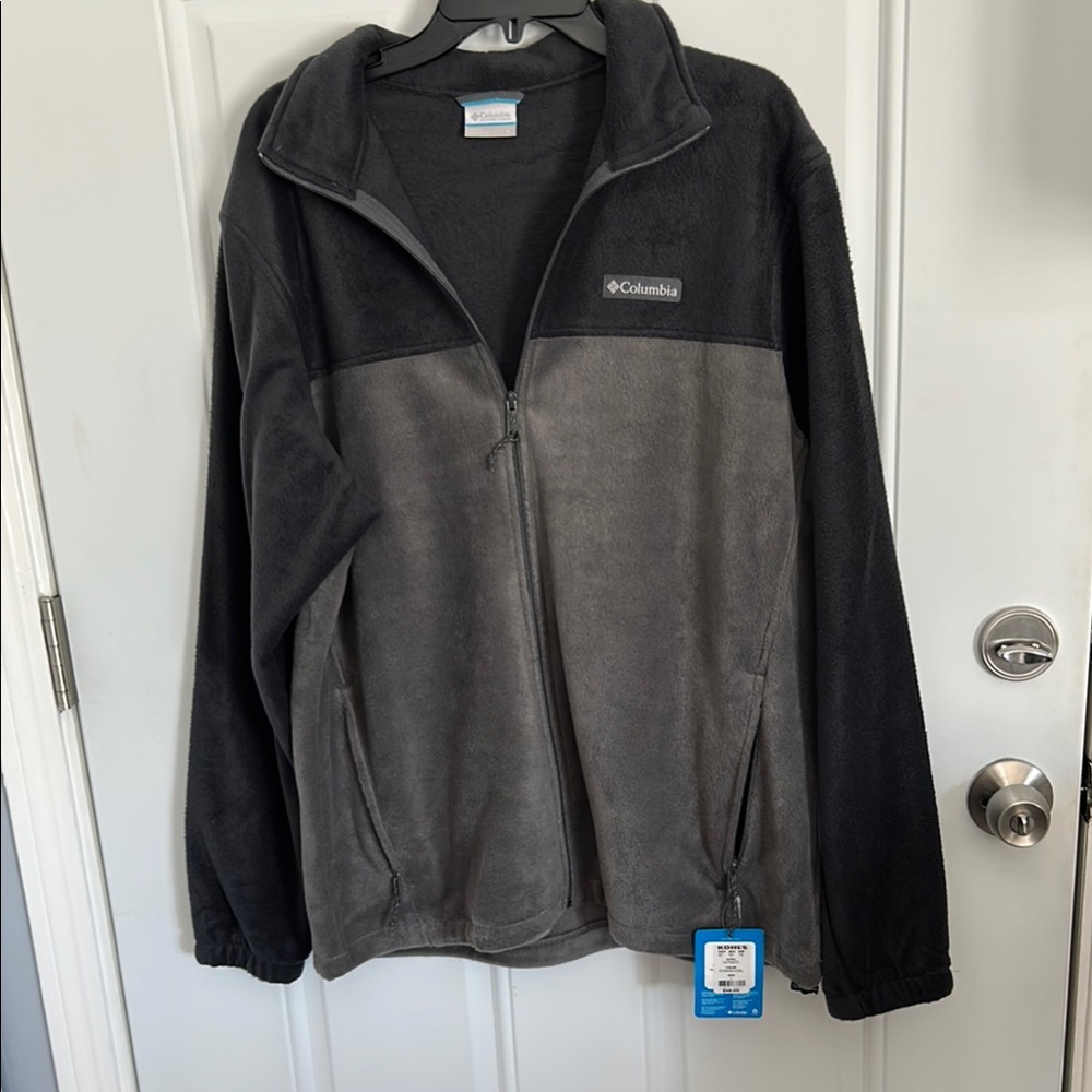 Columbia Men's Black and Gray Jacket